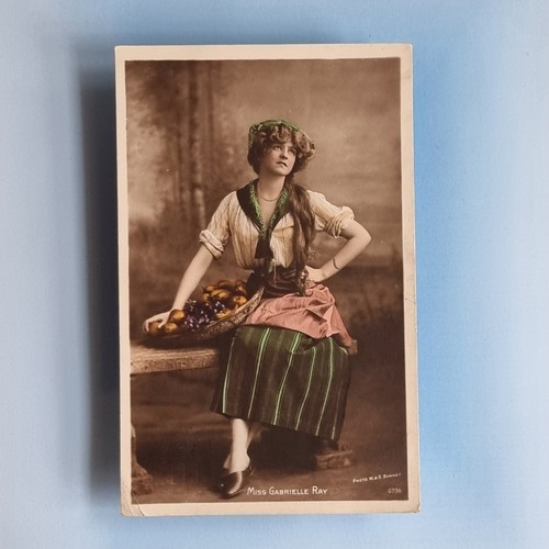 Edwardian actress postcard - edwardian,
